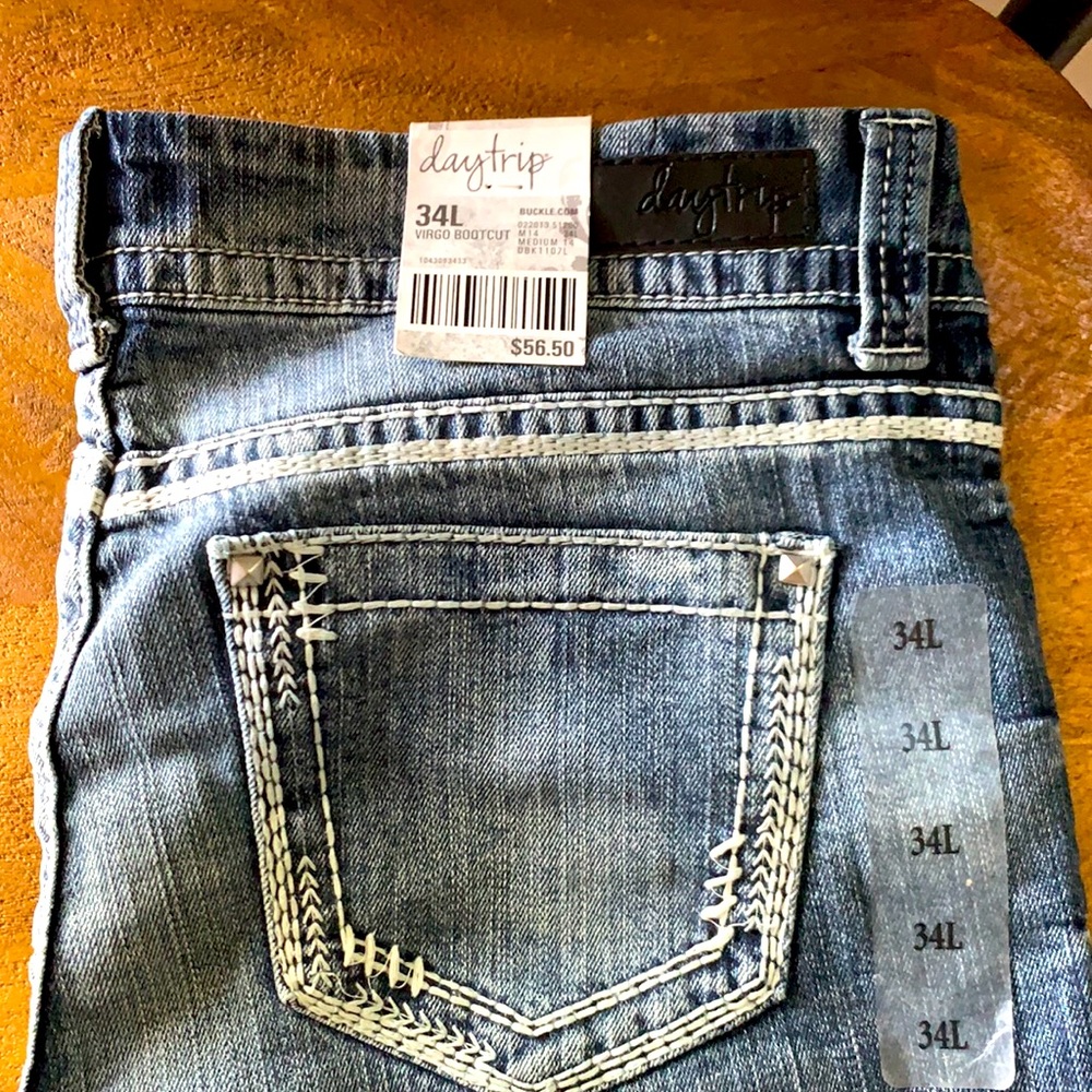 NWT Day trip Virgo Bootcut Jeans